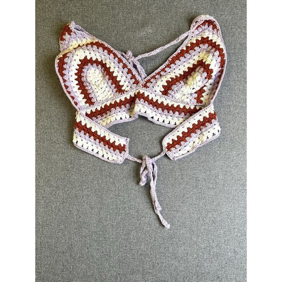 Juniors BP Crochet Halter Top, Size Medium - Picture 12 of 16